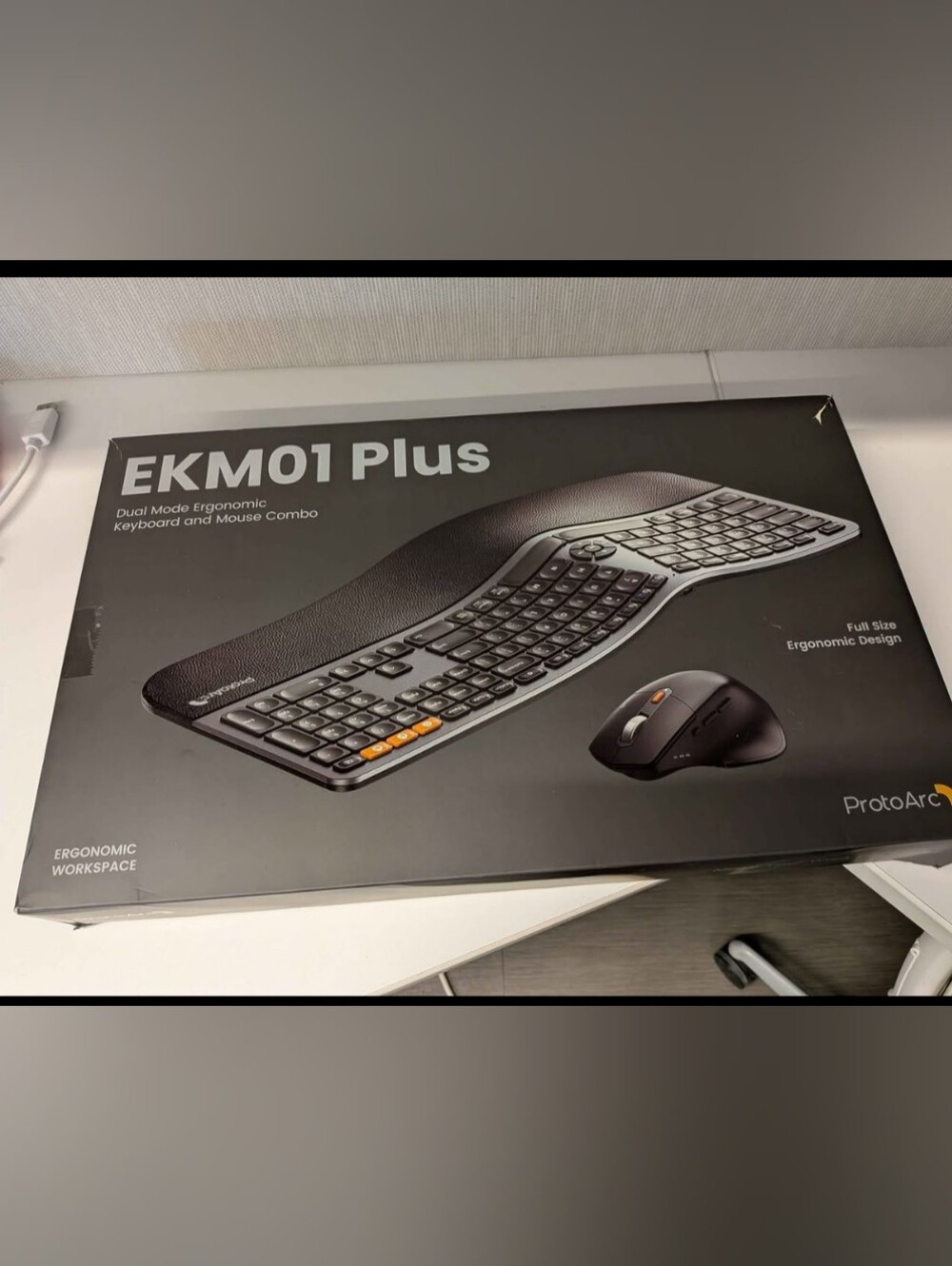 EKM01 Plus Ergonomic Keyboard and Mouse Combo - Black